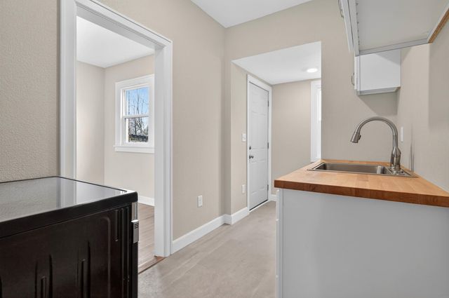 434 Belmont Avenue, Waterloo, IA 50701