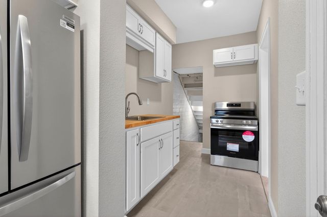 434 Belmont Avenue, Waterloo, IA 50701