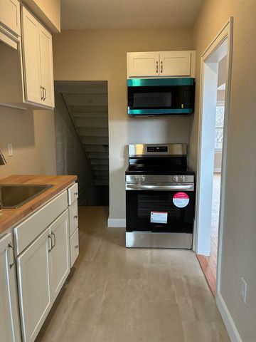 434 Belmont Avenue, Waterloo, IA 50701