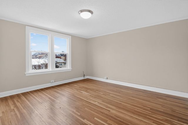 434 Belmont Avenue, Waterloo, IA 50701