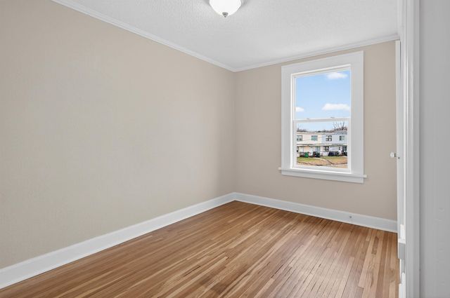 434 Belmont Avenue, Waterloo, IA 50701