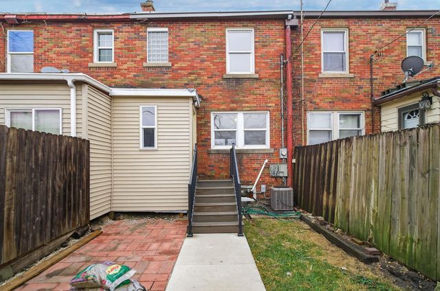 434 Belmont Avenue, Waterloo, IA 50701