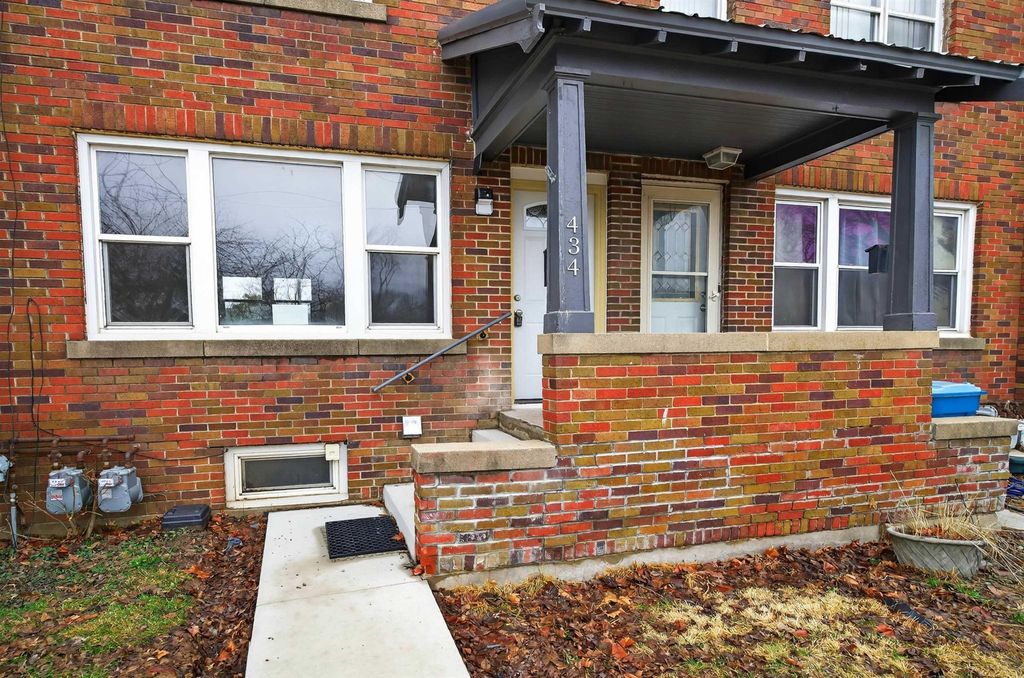 434 Belmont Avenue, Waterloo, IA 50701