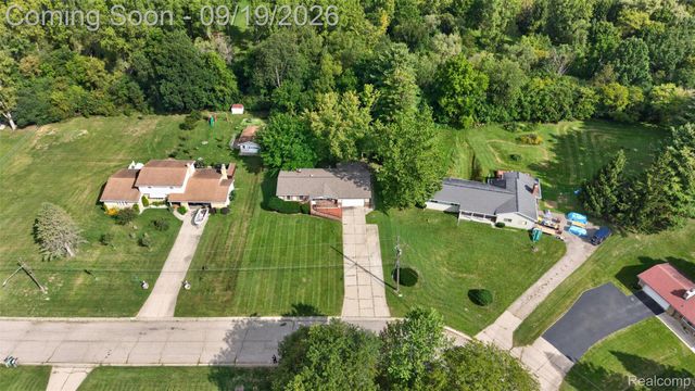 4064 Sheraton Drive, Flint Charter Township, MI 48532
