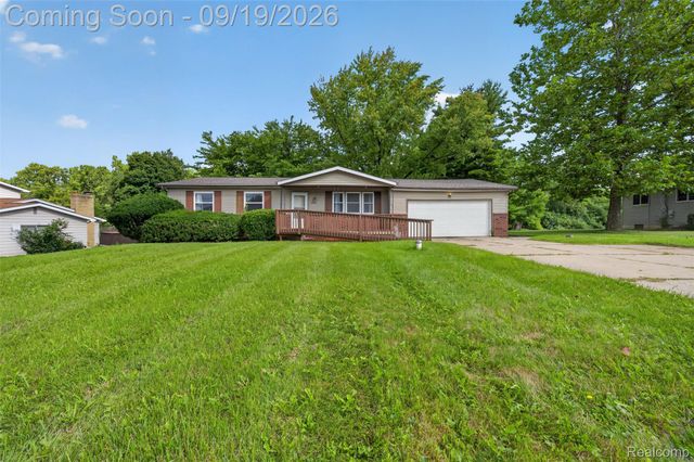 4064 Sheraton Drive, Flint Charter Township, MI 48532