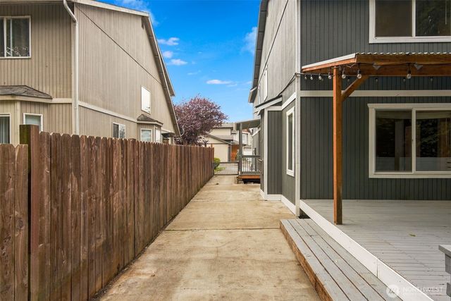 36260 23rd Place S, Federal Way, WA 98003
