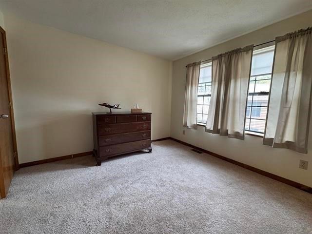 43 W Meadow Rd - Bldg 14 43, Haverhill, MA 01832