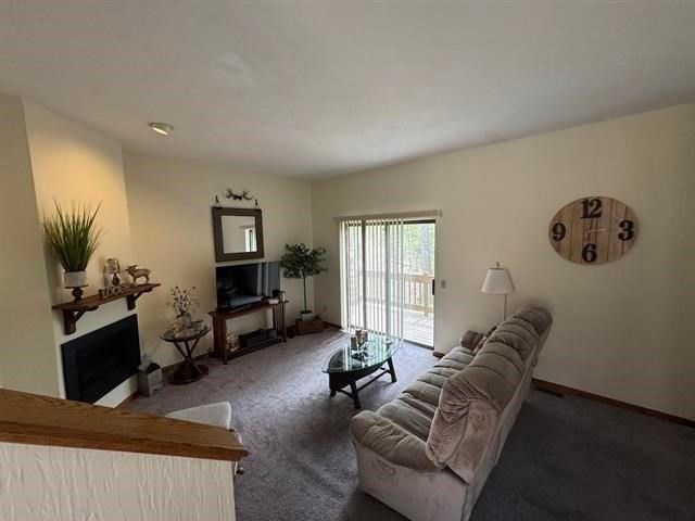 43 W Meadow Rd - Bldg 14 43, Haverhill, MA 01832