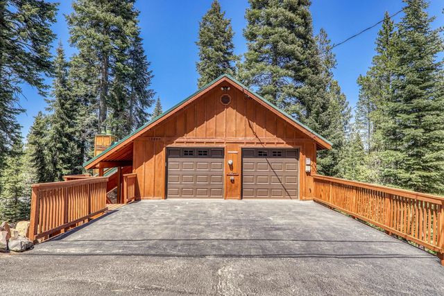 10880 Laurelwood Drive, Truckee, CA 96161