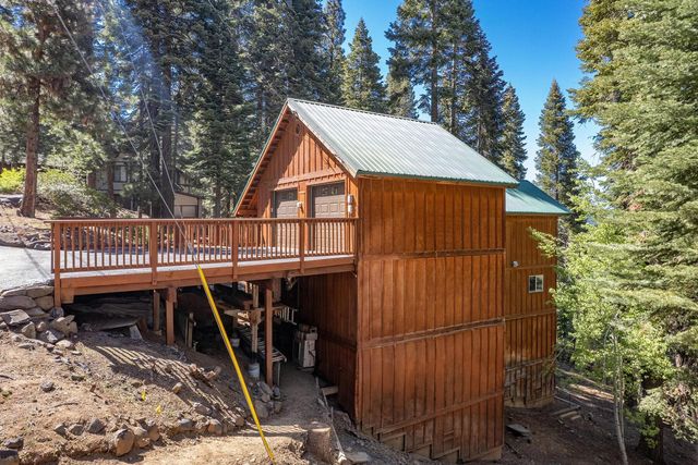 10880 Laurelwood Drive, Truckee, CA 96161