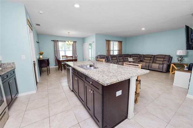3136 COUNTRY CLUB CIRCLE, Winter Haven, FL 33881