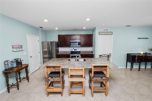 3136 COUNTRY CLUB CIRCLE, Winter Haven, FL 33881