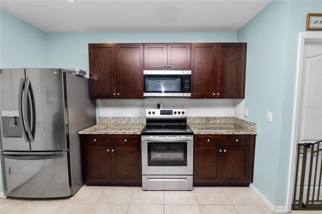 3136 COUNTRY CLUB CIRCLE, Winter Haven, FL 33881