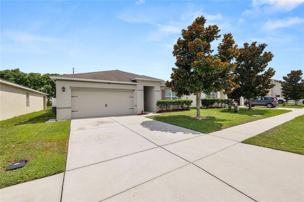 3136 COUNTRY CLUB CIRCLE, Winter Haven, FL 33881