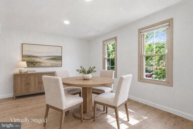 5872 KARA PL, Burke, VA 22015