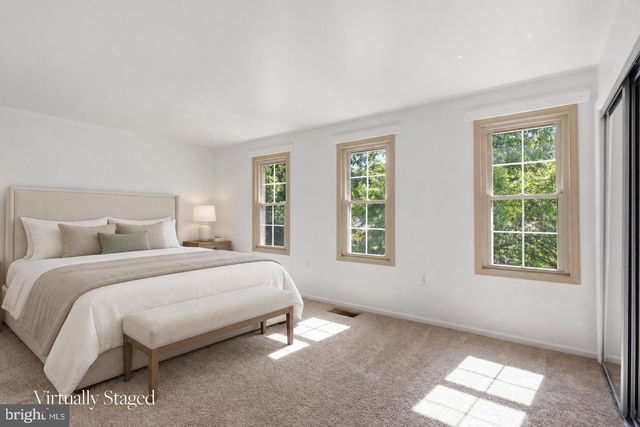 5872 KARA PL, Burke, VA 22015