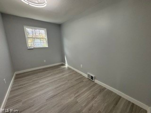 3185 Willowedge Drive, Coventry, OH 44319