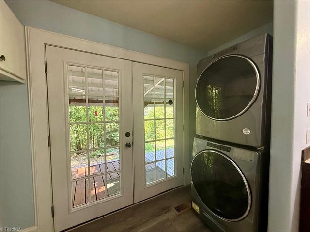 900 Smokey Mtn Trail, North Wilkesboro, NC 28659