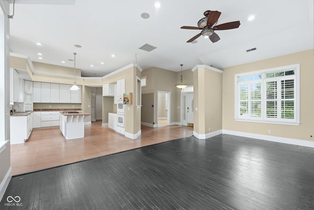 62 Scarborough Court, Lafayette, IN 47905