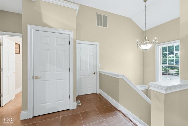 62 Scarborough Court, Lafayette, IN 47905