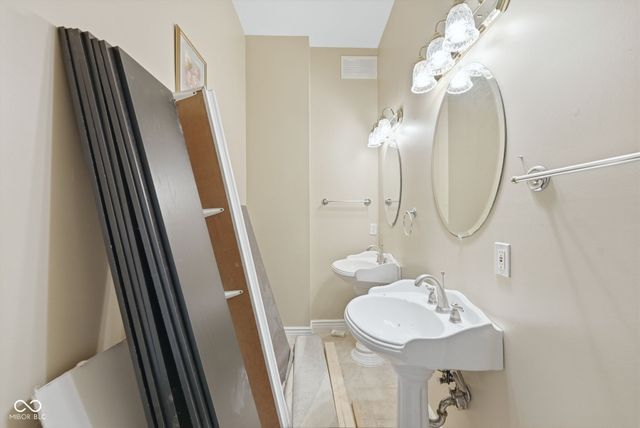 62 Scarborough Court, Lafayette, IN 47905