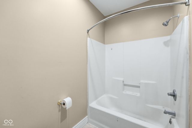 62 Scarborough Court, Lafayette, IN 47905