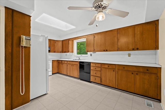 46351 W Main Street, Northville Twp, MI 48167