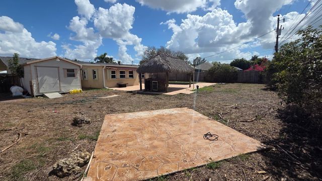 4418 SW 1ST AVENUE, Cape Coral, FL 33914