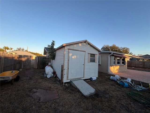 4418 SW 1ST AVENUE, Cape Coral, FL 33914