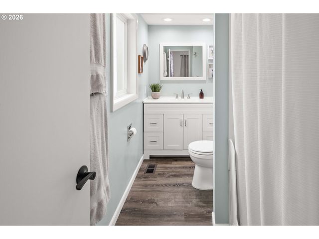 91614 George Hill Rd, Astoria, OR 97103