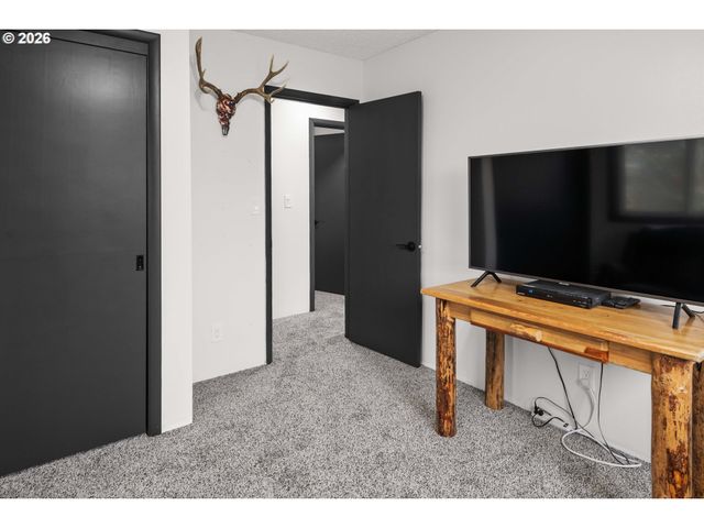 91614 George Hill Rd, Astoria, OR 97103