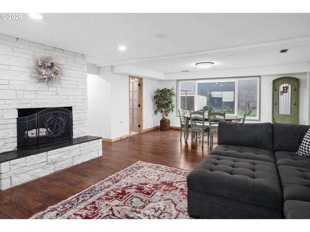 91614 George Hill Rd, Astoria, OR 97103