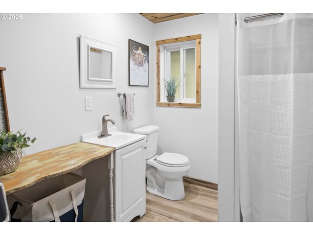 91614 George Hill Rd, Astoria, OR 97103