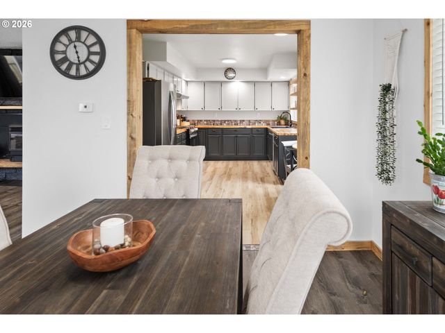 91614 George Hill Rd, Astoria, OR 97103