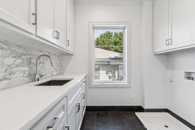 4013 Prescott Avenue, Dallas, TX 75219