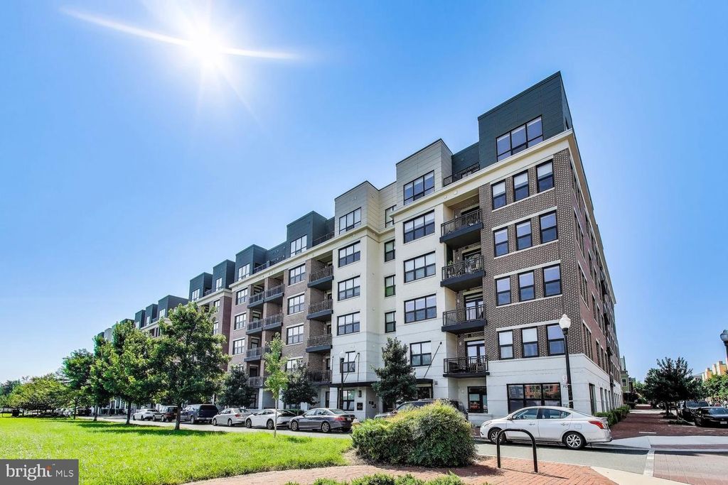 701 SWANN AVE #507, Alexandria, VA 22301