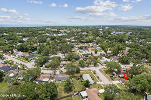 2638 STERN Drive N, Jacksonville, FL 32233