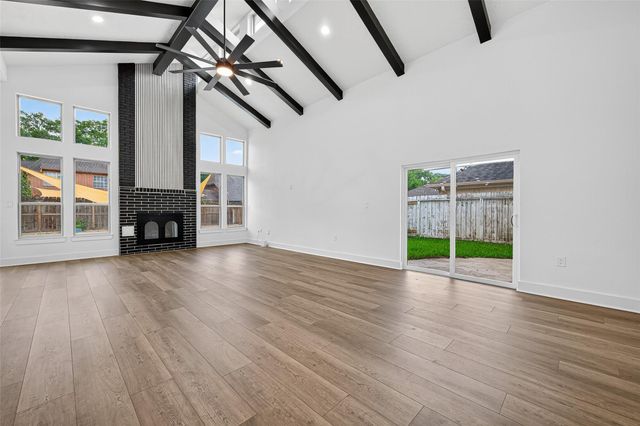 3006 Golden Hills Lane, Missouri City, TX 77459