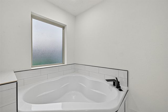 3006 Golden Hills Lane, Missouri City, TX 77459