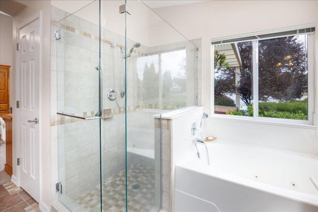 3417 Thornhill Dr, El Dorado Hills, CA 95762