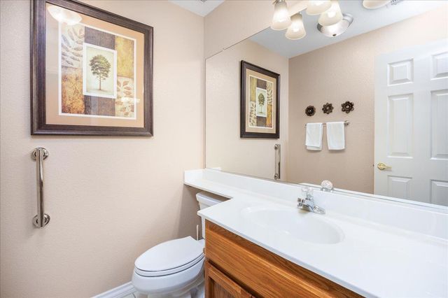 3417 Thornhill Dr, El Dorado Hills, CA 95762
