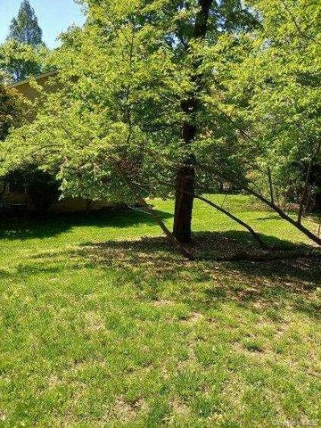 92 Scotland Hill Road, Chestnut Ridge, NY 10977