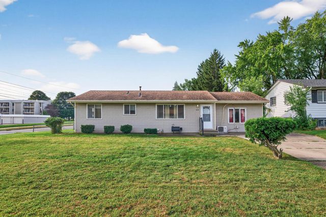 2014 Carnelian Lane, Eagan, MN 55122