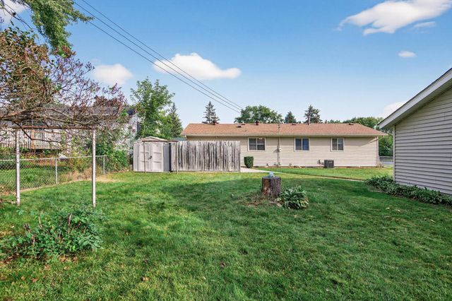 2014 Carnelian Lane, Eagan, MN 55122