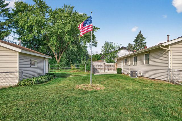 2014 Carnelian Lane, Eagan, MN 55122