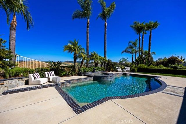 29902 Hillside Terrace, San Juan Capistrano, CA 92675