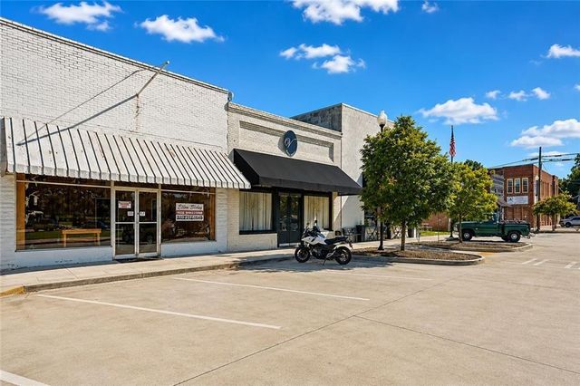 160 Loyd Road, Mansfield, GA 30055