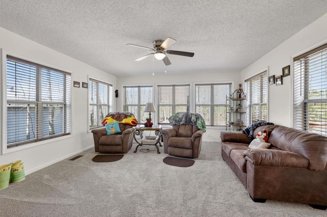 39 Huesca Way, Hot Springs Village, AR 71909