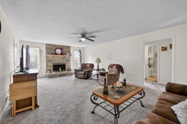 39 Huesca Way, Hot Springs Village, AR 71909