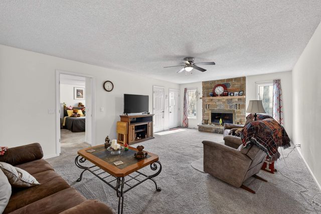 39 Huesca Way, Hot Springs Village, AR 71909